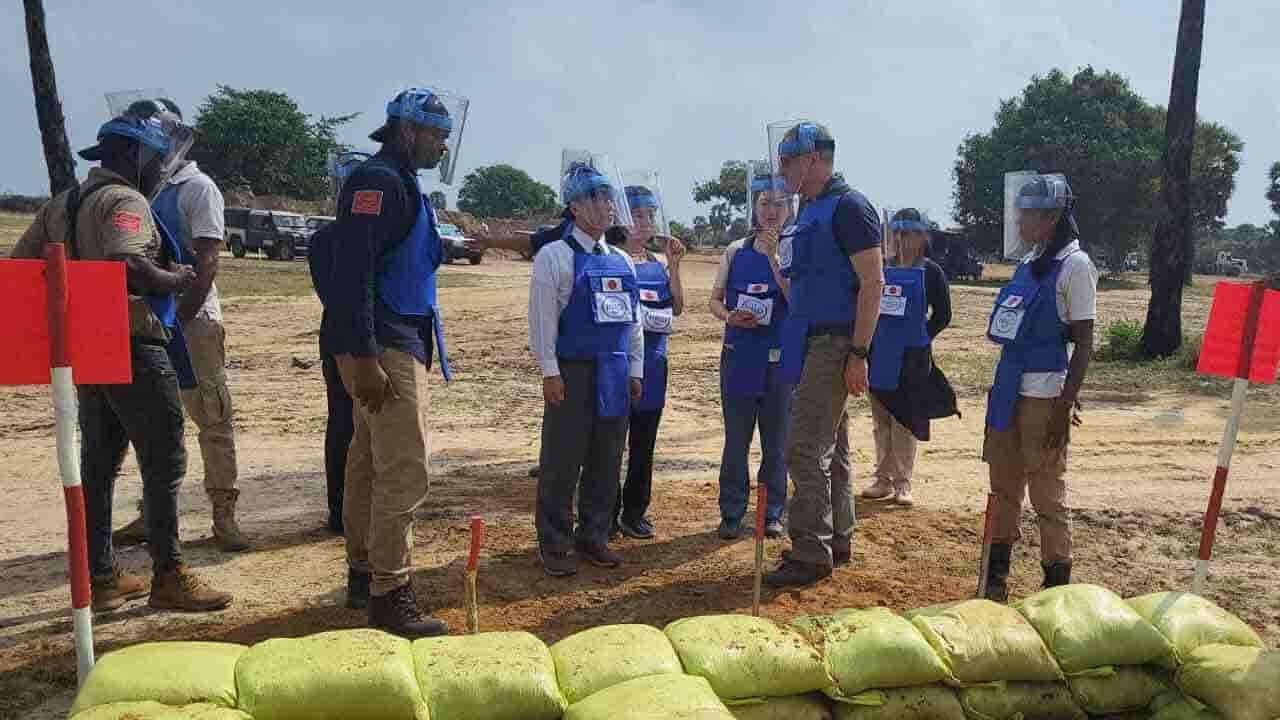 இலங்கைக்கான ஜப்பானிய தூதுவர் கிளிநொச்சி விஜயம்