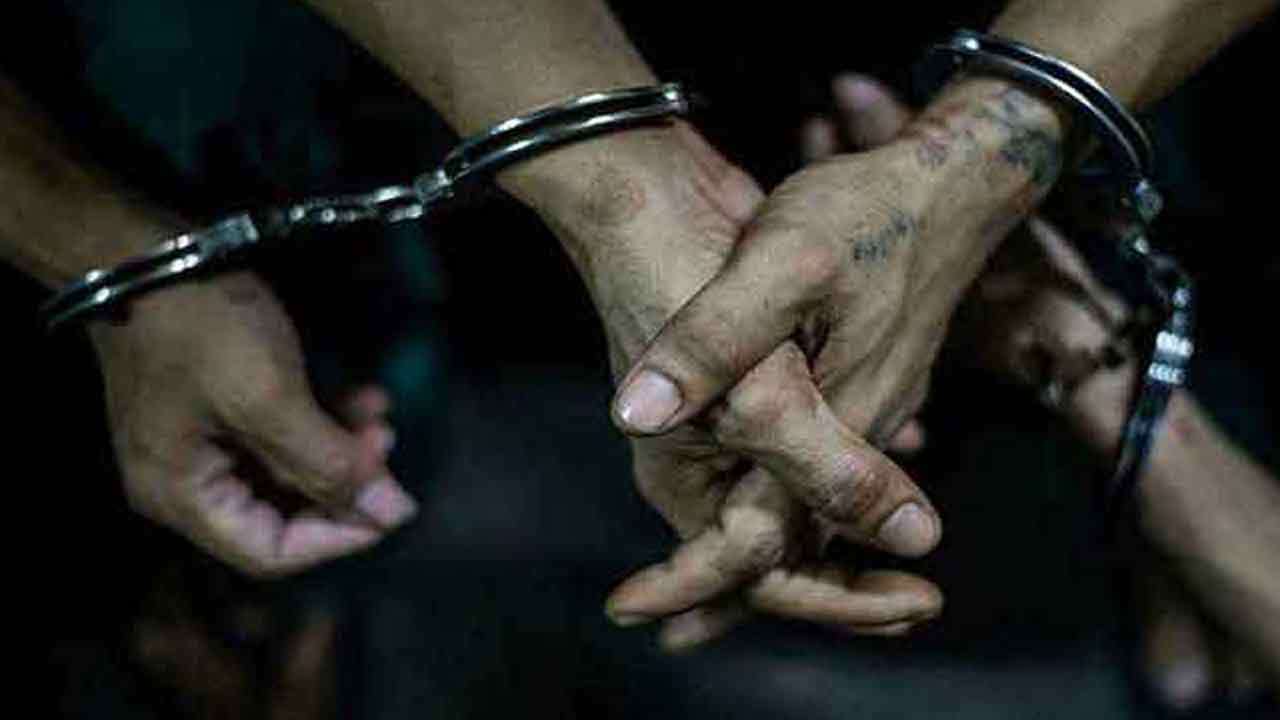 பொலிஸாரின் சுற்றிவளைப்பில் சிக்கிய 40,000 பேர்