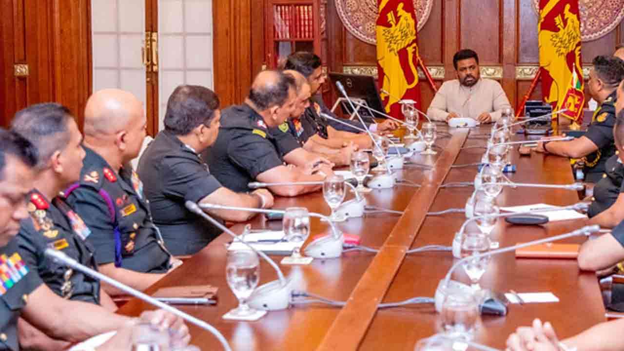 தற்போதைய பாதுகாப்பு குறித்து ஜனாதிபதி தலைமையில் கலந்துரையாடல்