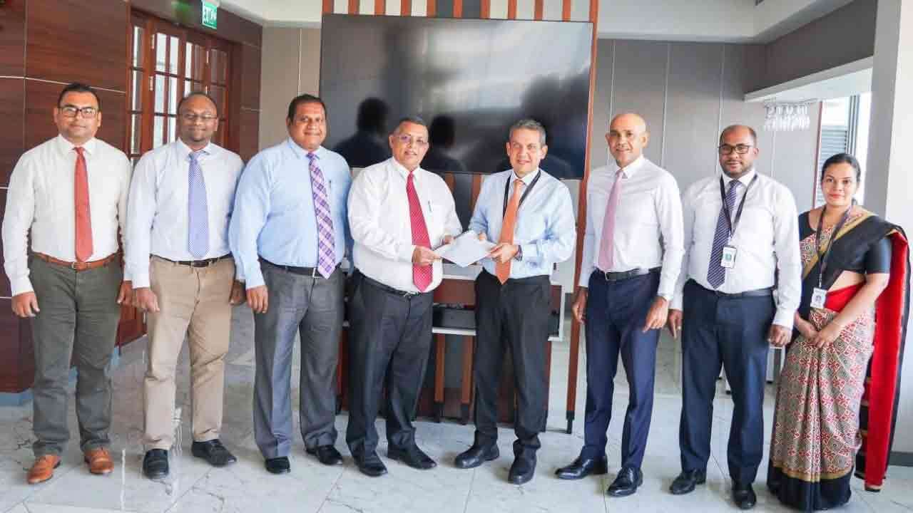 இலங்கையில் சூரிய எரிசக்திப் பயன்பாட்டை ஊக்குவிப்பதற்காக DFCC வங்கி மற்றும் David Peiris Renewable Energy ஆகியன கைகோர்த்துள்ளன