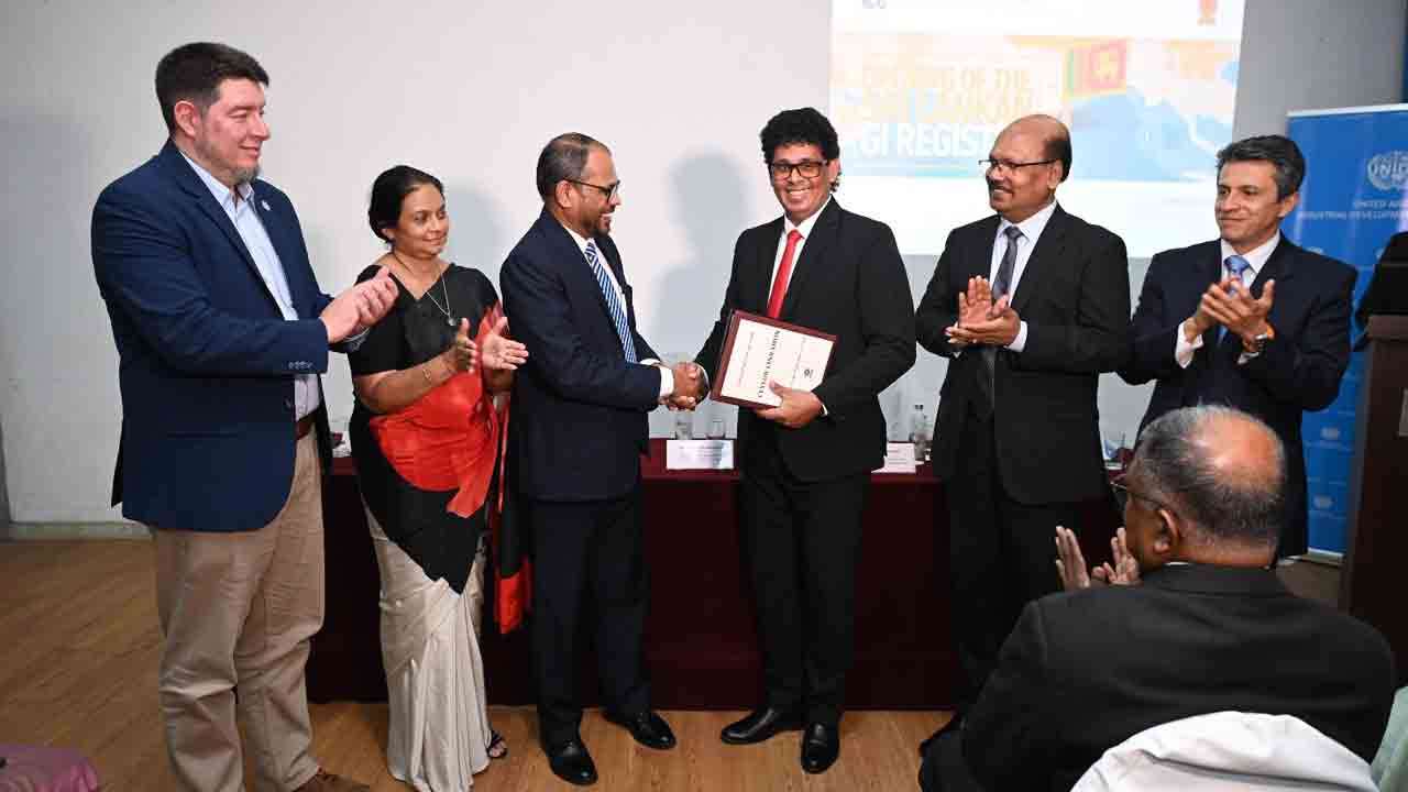 உள்நாட்டு பொருட்களுக்கான பாதுகாப்பை வலுப்படுத்த இலங்கையில் புவிசார் குறியீட்டுப் பதிவு அறிமுகம்