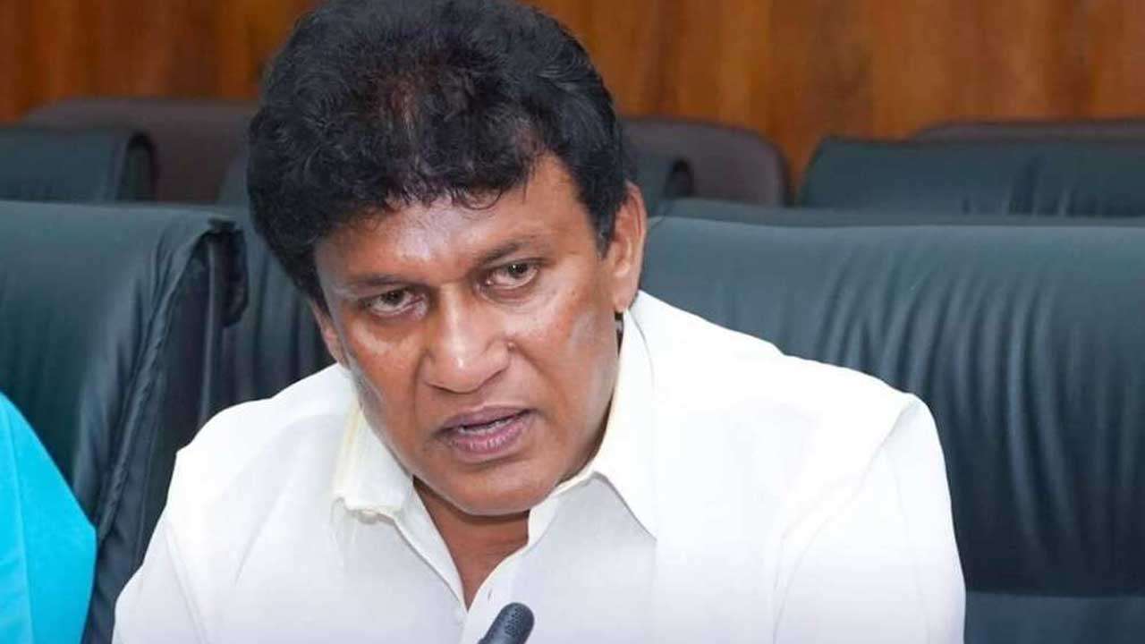 அதானி வெளியேற்றம், பெரும் பிழை..!