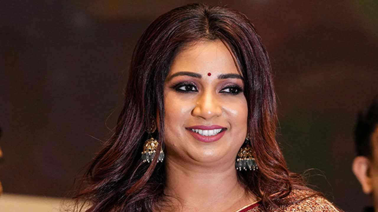 பிரபல பாடகிக்கு இந்த நிலைமையா..?