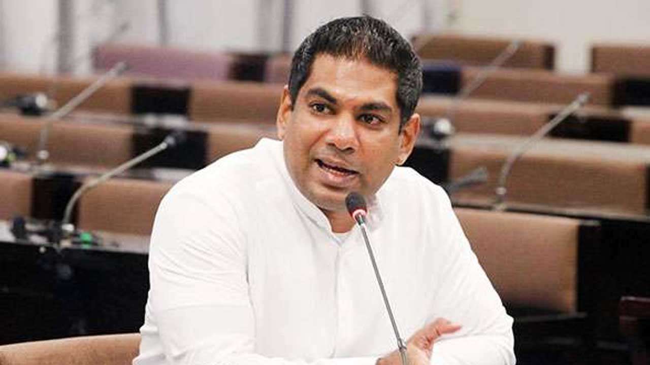 முன்னாள் அமைச்சர்கள் மீதான குற்றச்சாட்டுகளுக்கு கஞ்சன விஜேசேகர பதில்