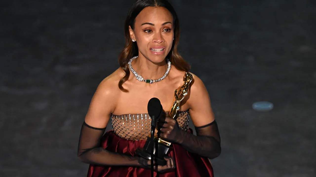 சிறந்த துணை நடிகைக்கான ஆஸ்கர் விருதை வென்றார் Zoe Saldana