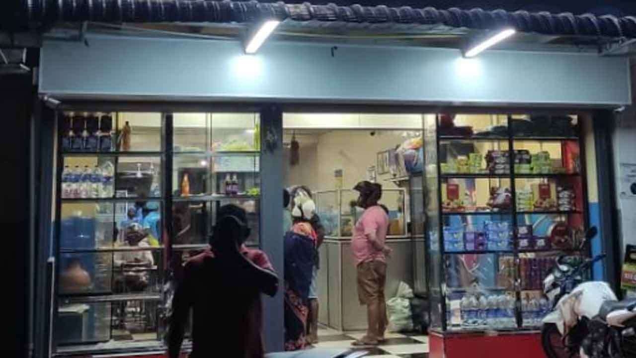 வவுனியாவில் உணவகம் ஒன்றின் மீது தாக்குதல் : ஒருவர் கைது
