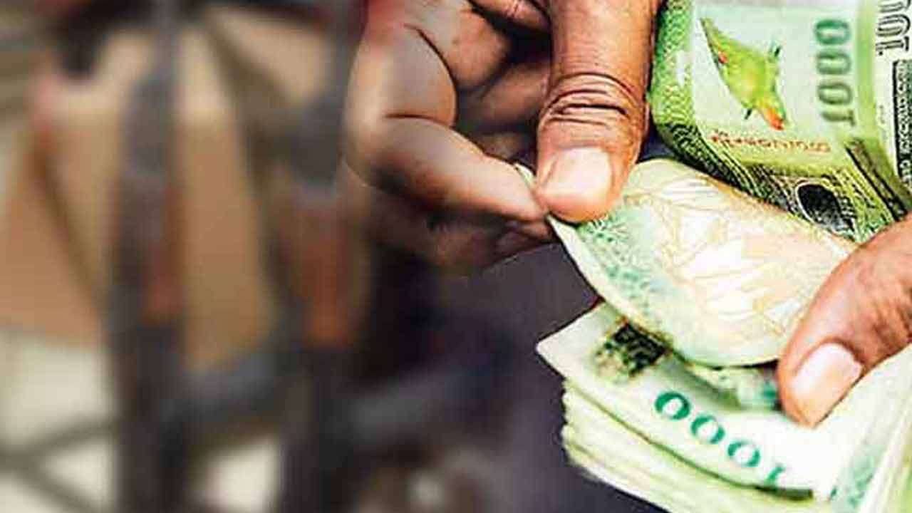 பொலிஸ் பணப்பரிசு தொகையை அதிகரிக்க தீர்மானம்