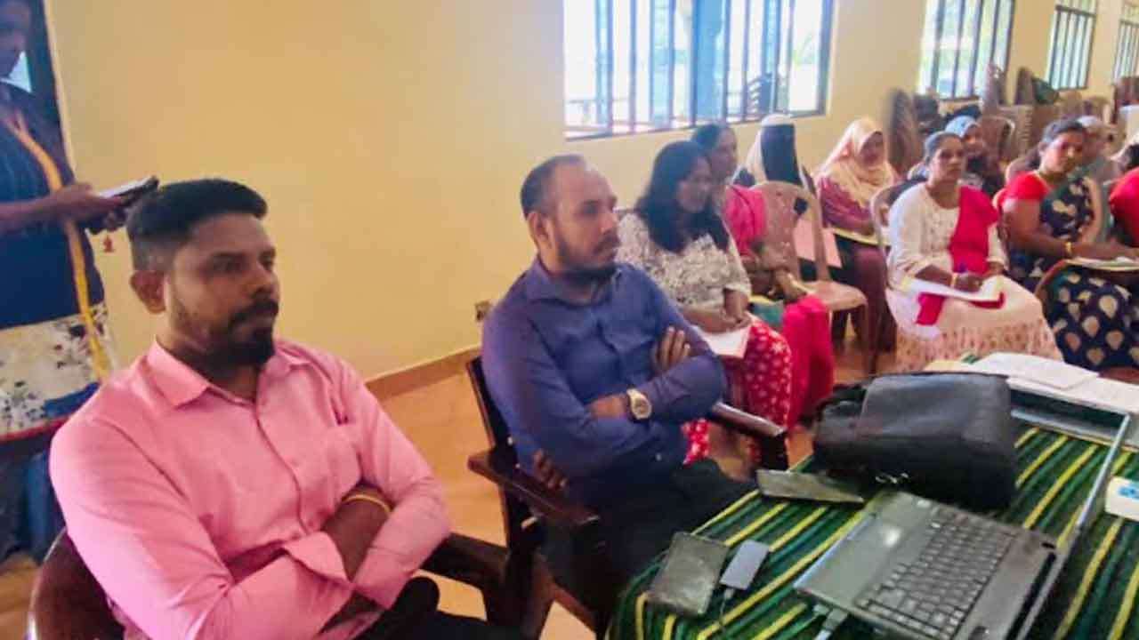 மட்டக்களப்பில் கட்டுப்பணம் செலுத்திய மூன்று சுயேட்சைக் குழுக்கள்!