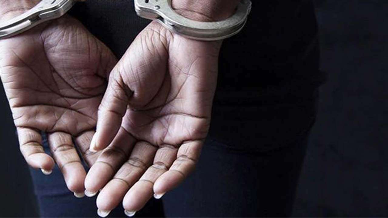 பிடியாணை பிறப்பிக்கப்பட்ட பெண் கைது