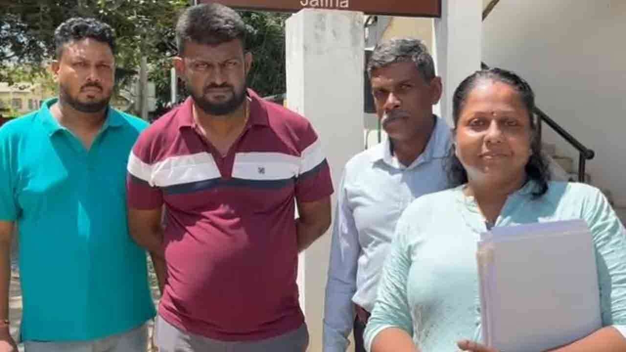கட்டுப்பணம் செலுத்திய ஐக்கிய மக்கள் சக்தி