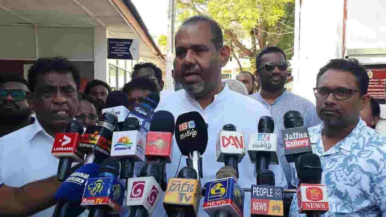 எம்மை பலப்படுத்துவது காலத்தின் கட்டாயம்