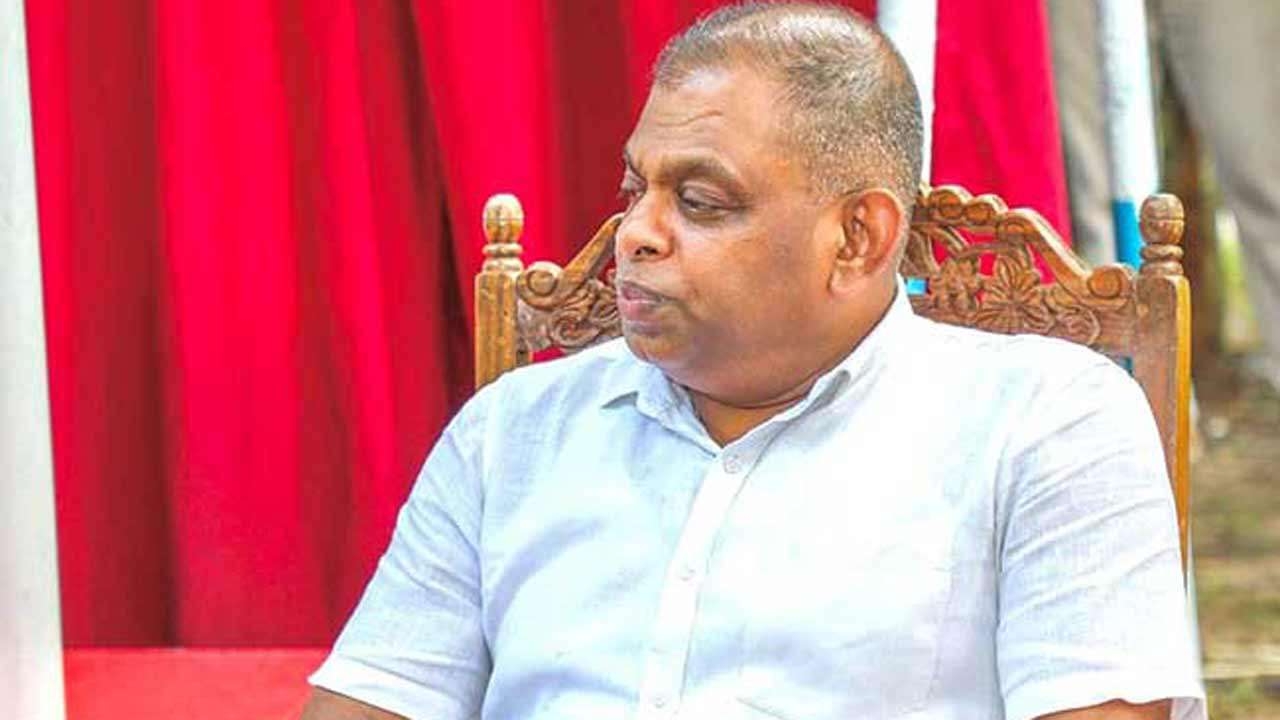 தேசபந்துவிற்கு மூன்று வேளையும் வீட்டில் இருந்து உணவு