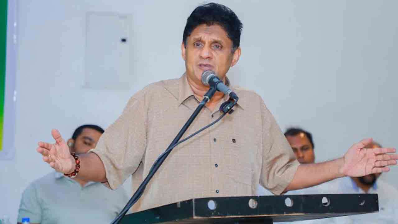 மக்களுக்கு அழுத்தம் கொடுப்பதில் இந்த அரசாங்கம் சிறந்தது