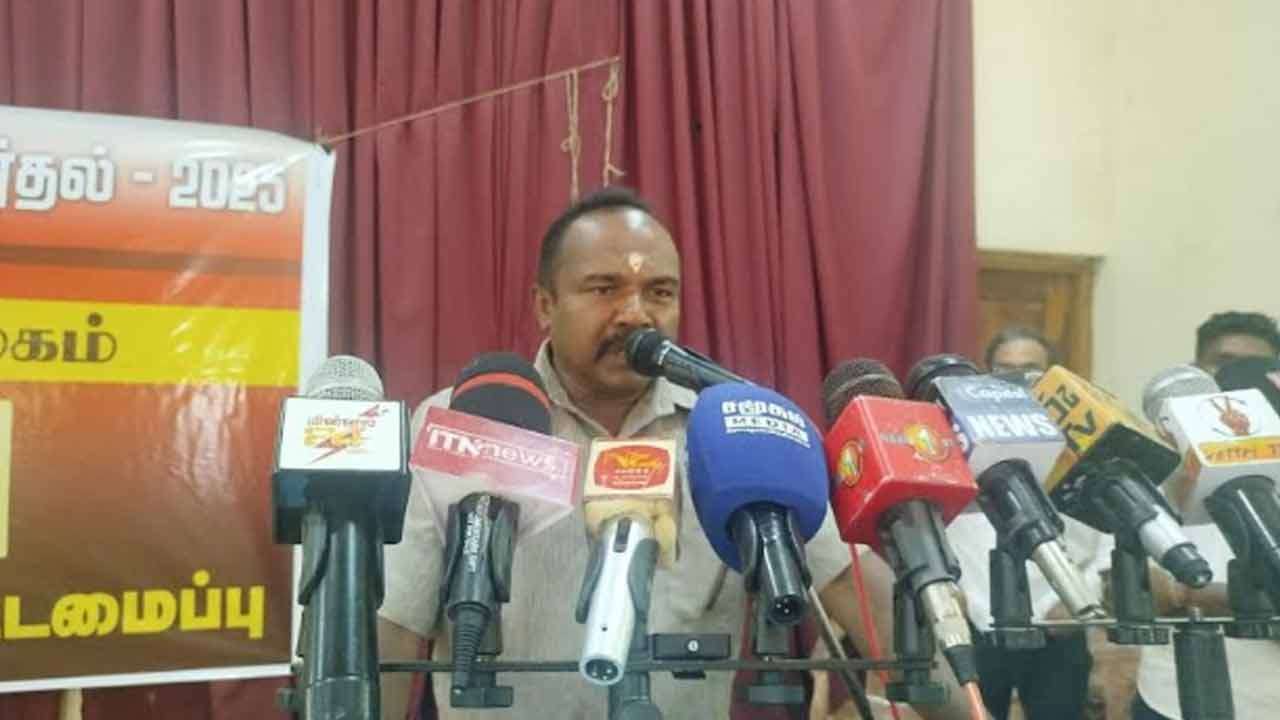 பிரிட்டன் தடை விதிப்பு அரசியலுக்கான நாடகம்