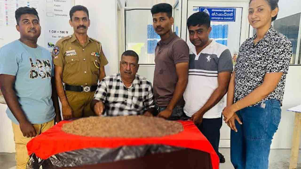 கஞ்சா கலந்த மாவா பாக்குடன் இருவர் கைது