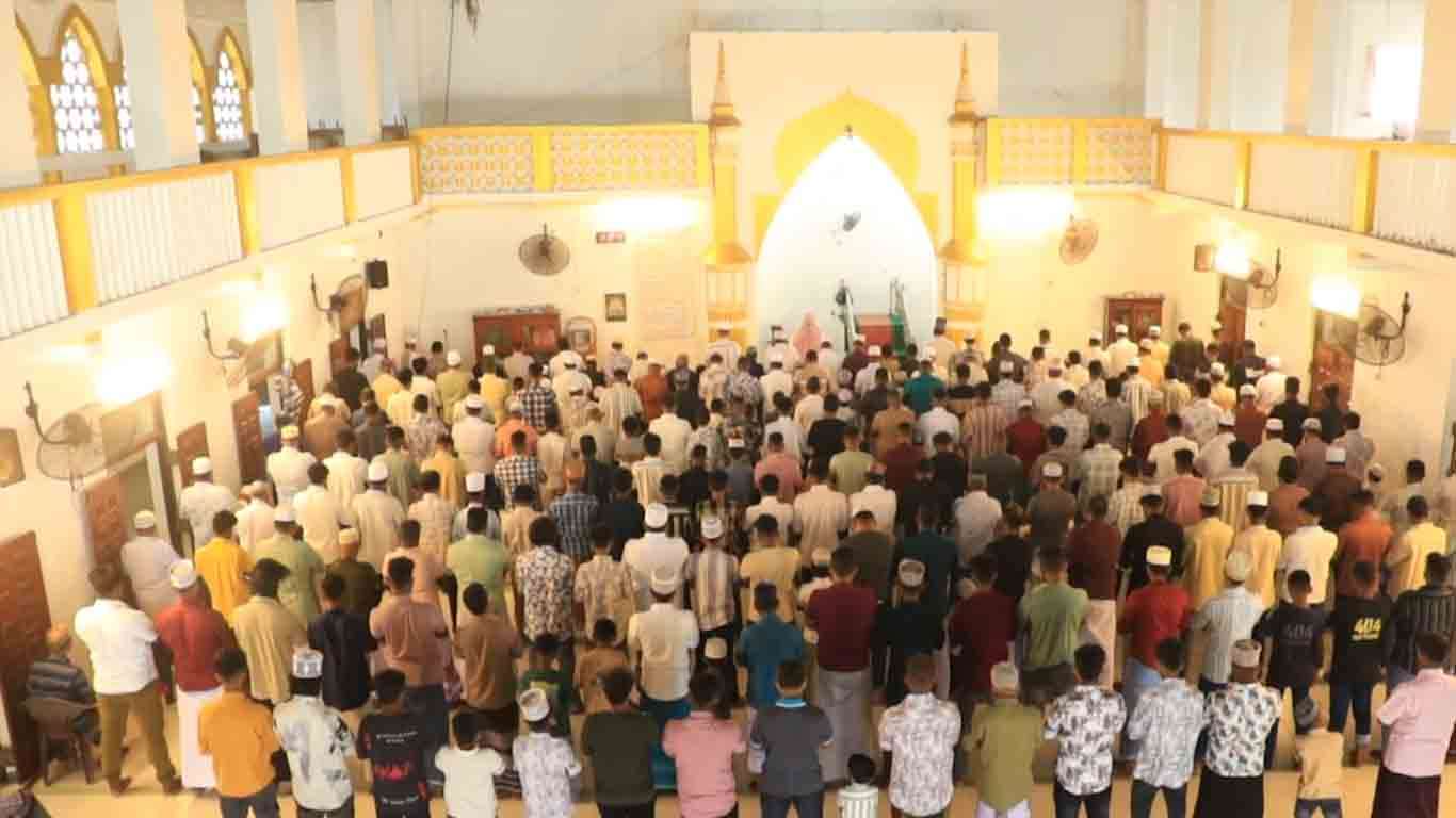 மன்னாரில் நோன்பு பெருநாள் தொழுகை