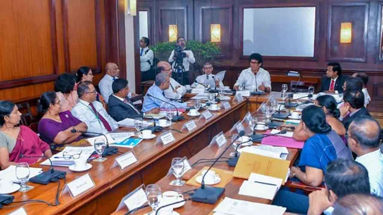 அரிசி இறக்குமதி தொடர்ந்தும்