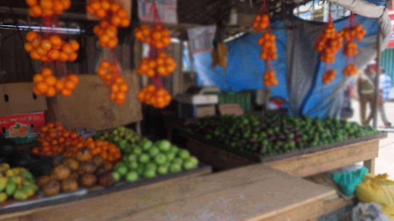 பழுதடைந்த பழ விற்பனை அதிகரித்துள்ளதாக குற்றச்சாட்டு