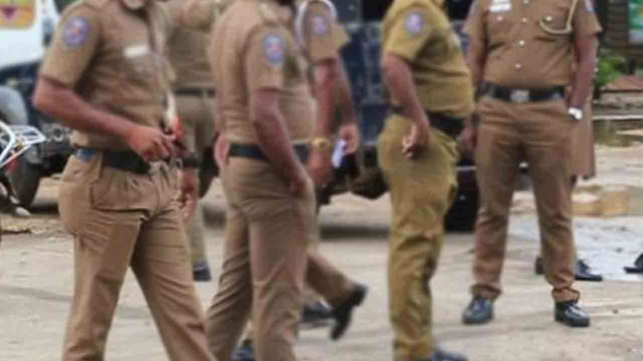 வட்டுக்கோட்டை பொலிஸாரிடமிருந்து பொது மக்களைப் பாதுகாக்குமாறு கோரிக்கை