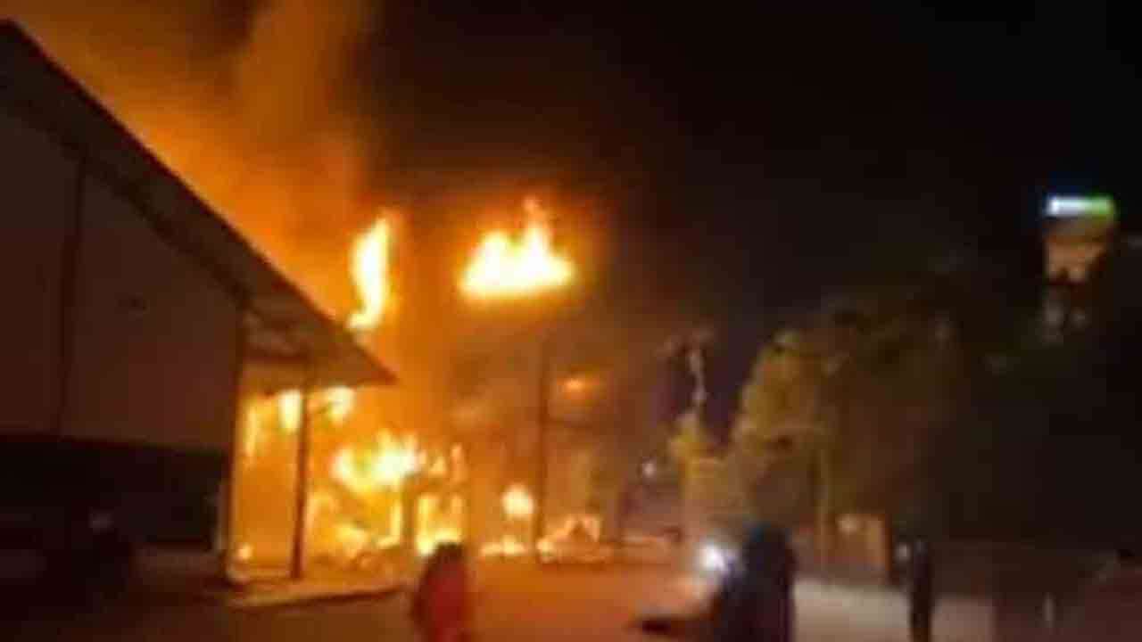 ராஜகிரியவில் பாரிய தீ பரவல்