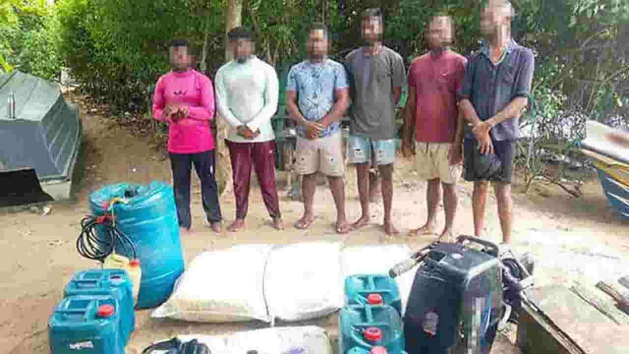 உலர்ந்த மஞ்சளை சட்டவிரோதமாக கடத்திய குழு சிக்கியது!