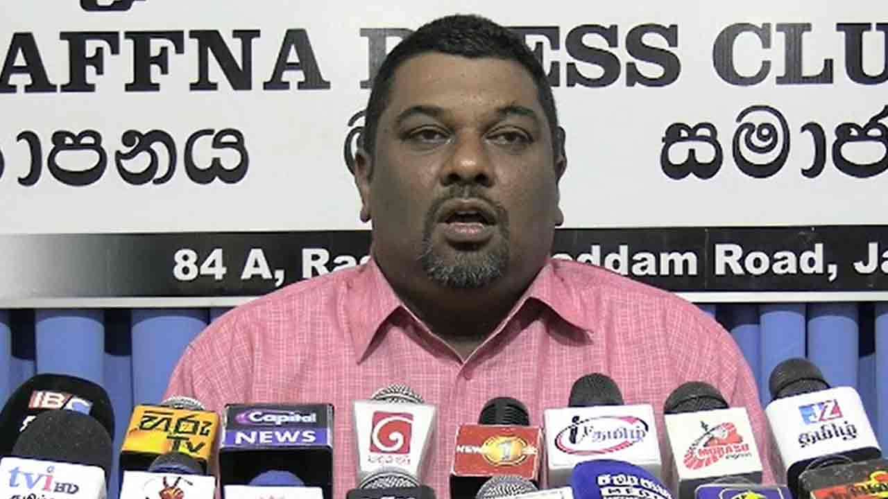 புலிகளின் தலைமைக்கு எதிரான கருத்துக்கள் அறச் சீற்றமே தவிர வேறெதுவும் இல்லை
