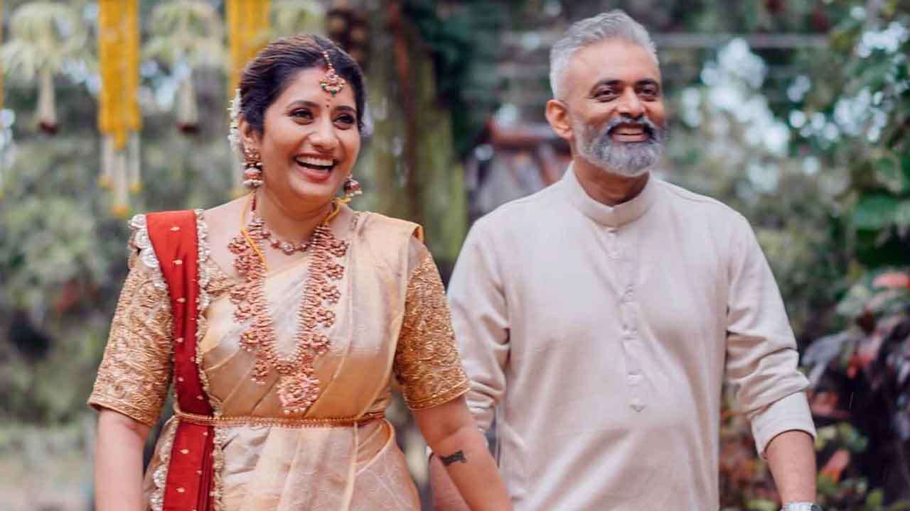 பிரியங்காவின் கணவர் வசி இலங்கை அரசியல் வாரிசா?