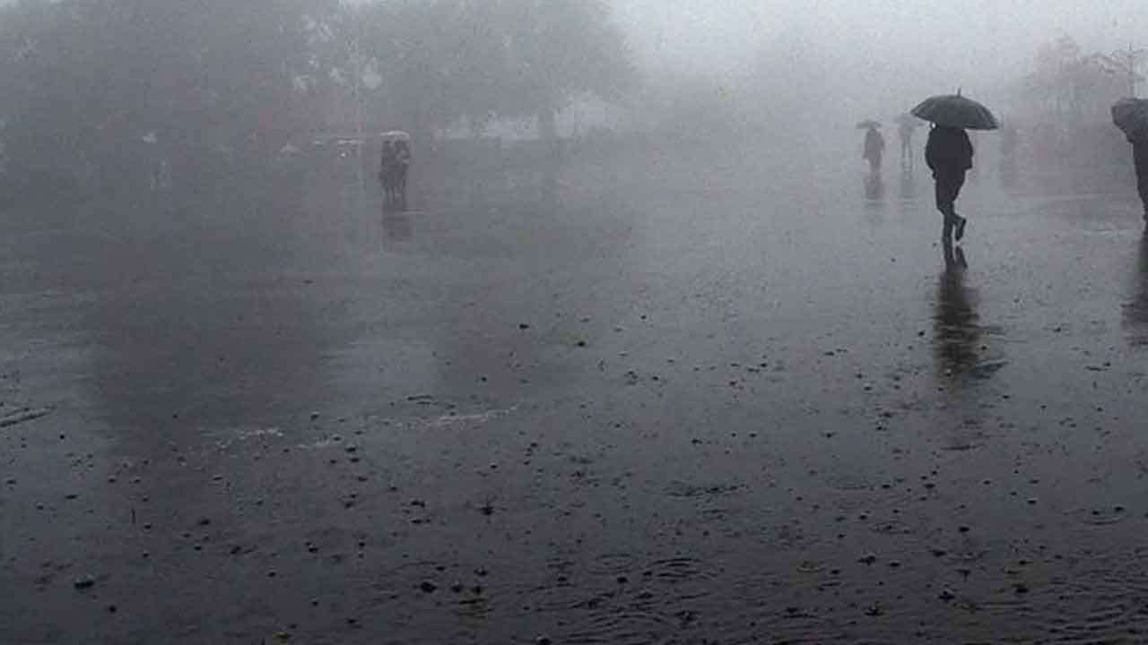 இடியுடன் கூடிய மழைக்கு வாய்ப்பு