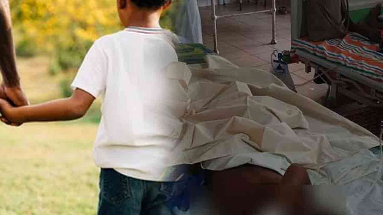 மோட்டார் சைக்கிளுடன் மோதி நாய் - இருவர் பலி