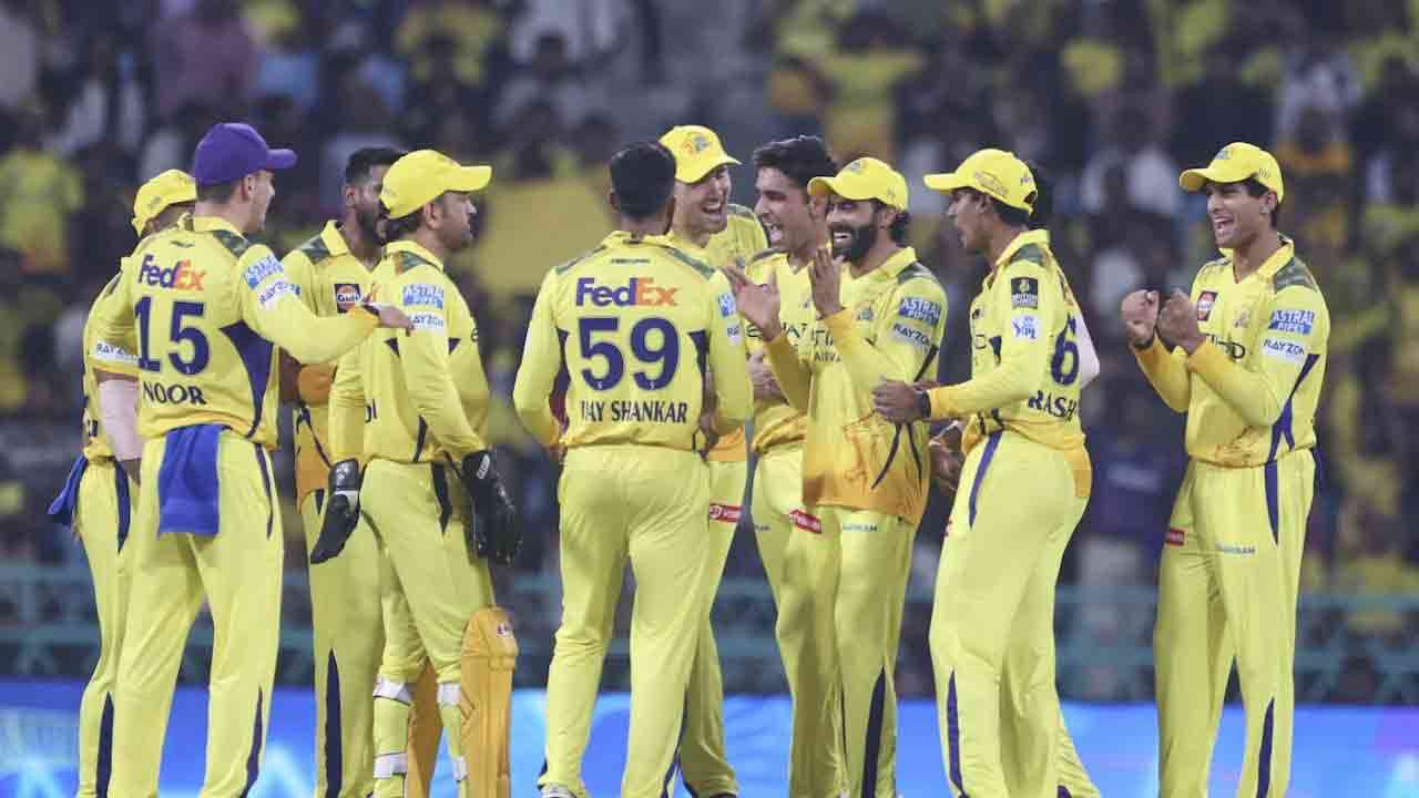 பிளே-ஆப் சுற்றுக்கு தகுதி பெற முடியும்