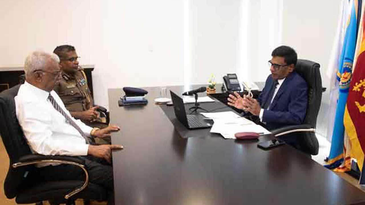 பொலிஸ் சேவையில் 5,000 புதிய அதிகாரிகள்