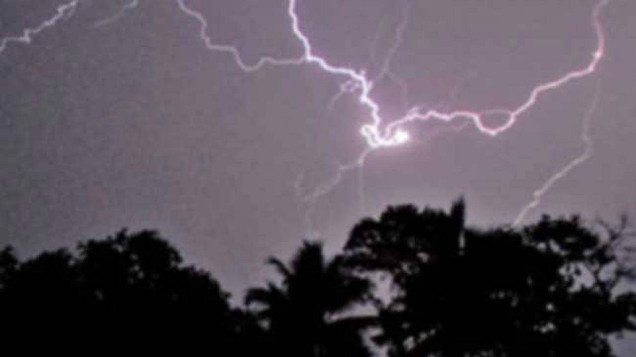 கடுமையான மின்னல் தாக்கம் குறித்து விடுக்கப்பட்டுள்ள எச்சரிக்கை