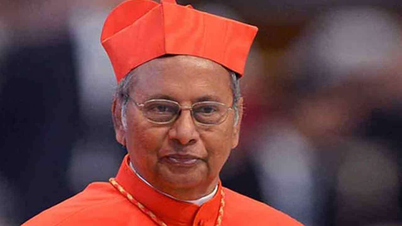 பேராயர் மெல்கம் ரஞ்சித் ஆண்டகை வத்திக்கானுக்குப் புறப்பட்டார்