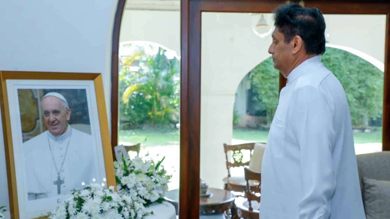 வத்திக்கான் தூதரகத்திற்கு சென்ற எதிர்க்கட்சித் தலைவர்