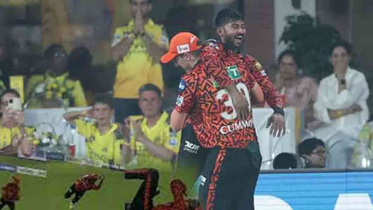 சென்னை - ஐதராபாத் ஆட்டத்தின் போக்கை மாற்றிய மெண்டிஸின் பிடியெடுப்பு!