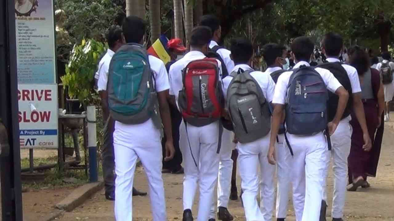 கண்டி பாடசாலைகள் தொடர்பில் வௌியான அறிவிப்பு