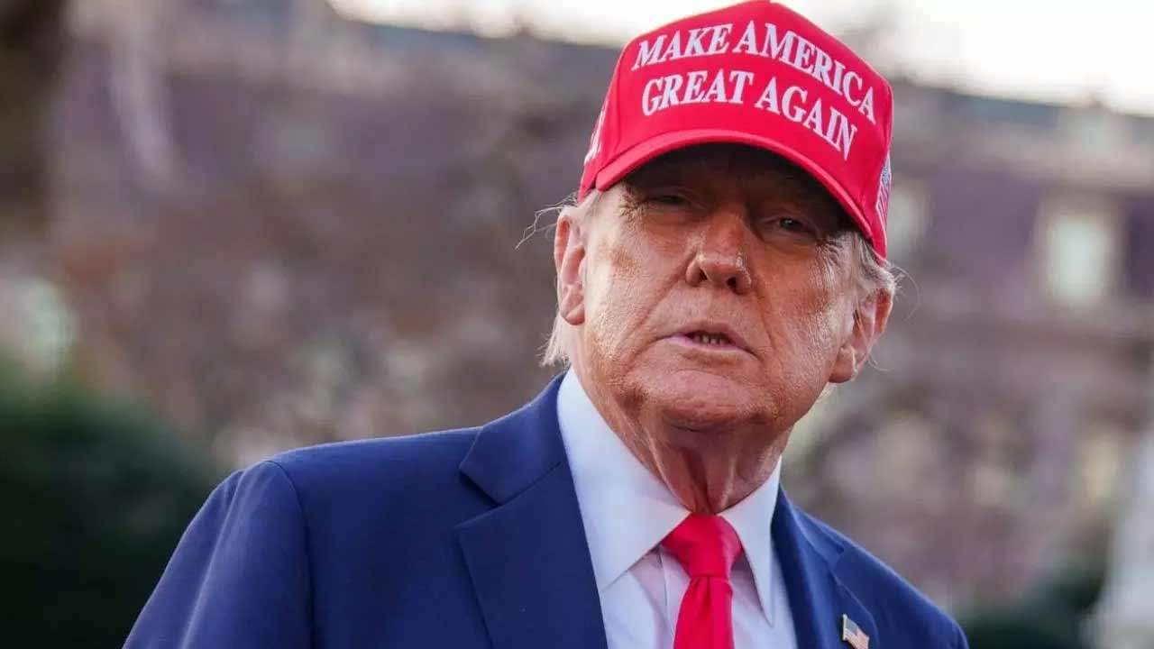 உலகை உலுக்கிய ட்ரம்ப்