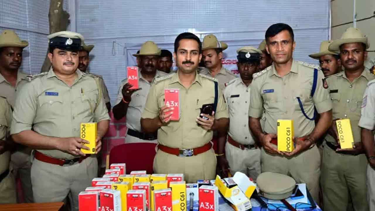 5,140 தொலைபேசிகள் திருட்டு - 7 பேர் கைது