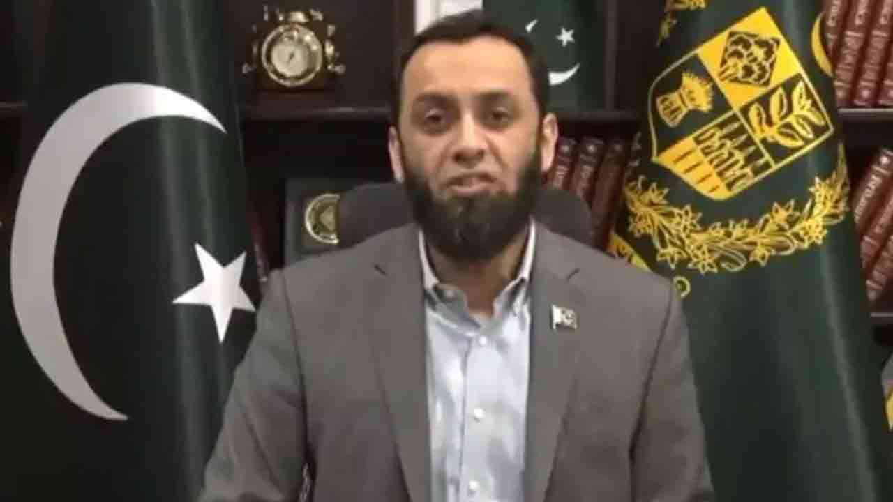 பாகிஸ்தான் அமைச்சரின் அதிரடி அறிவிப்பு