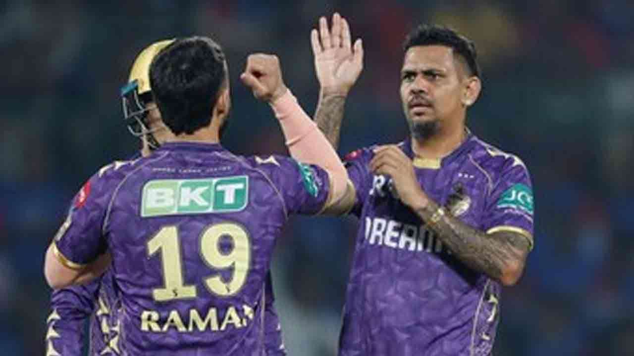 சுனில் நரைன் புதிய சாதனை