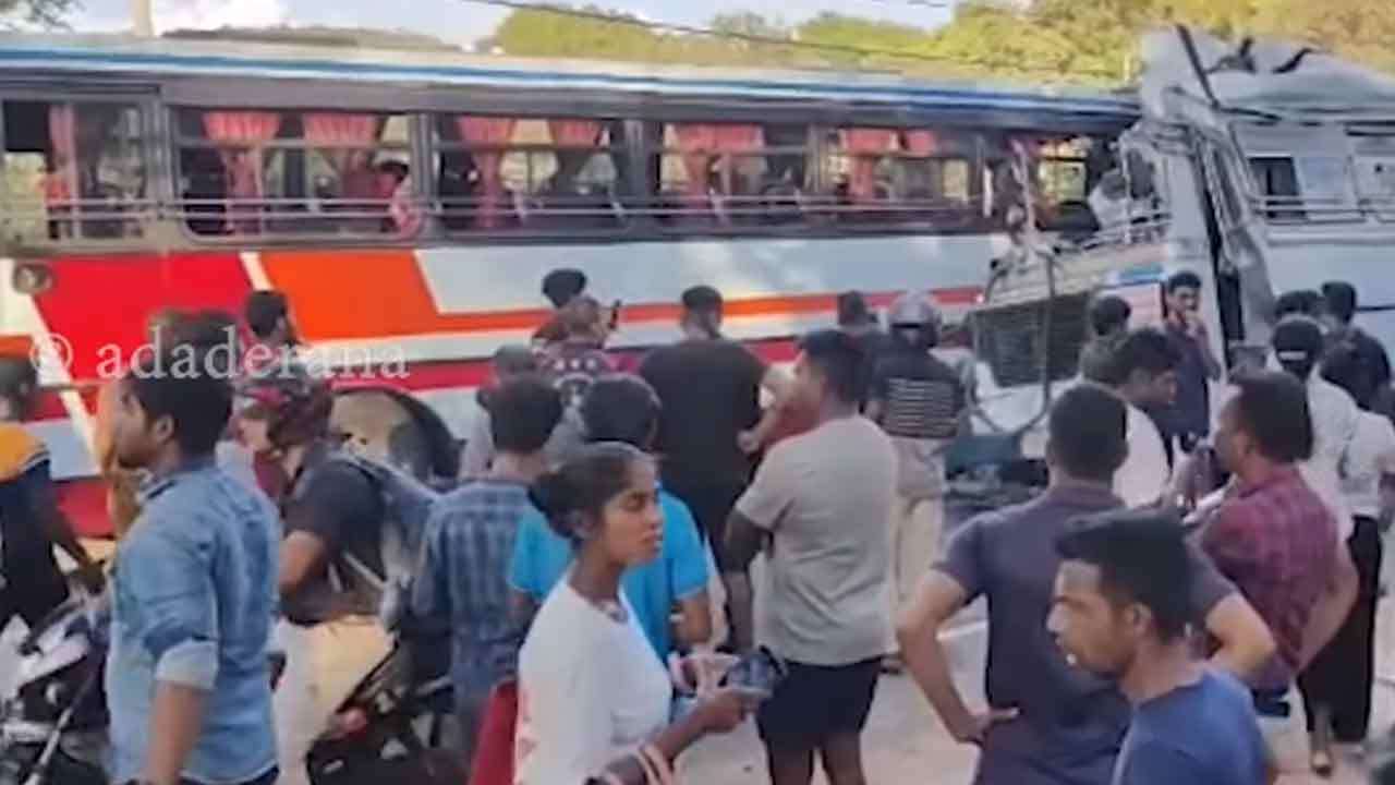 மின்னேரிய பேருந்து விபத்தில் இருவர் உயிரிழப்பு