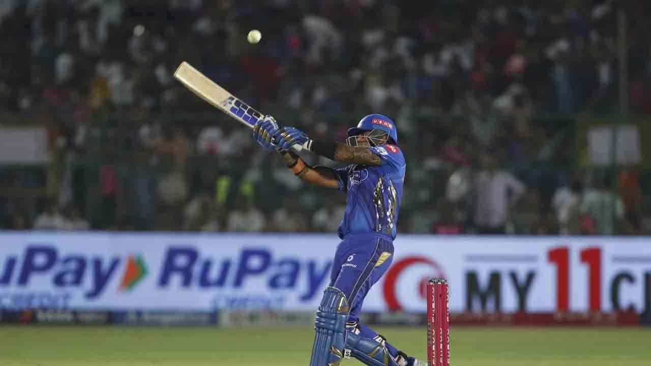 சாதனை படைத்த சூர்யகுமார் யாதவ்