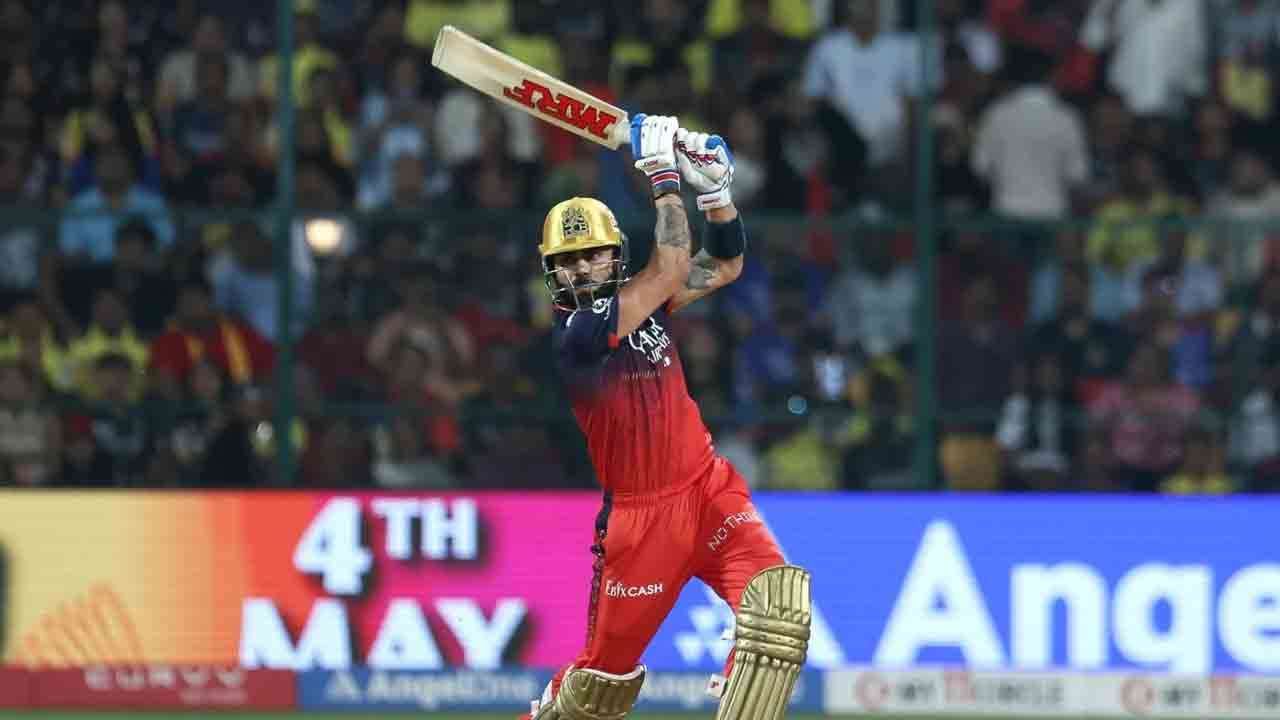 ஐ.பி.எல். தொடரில் வரலாற்று சாதனை படைத்த விராட் கோலி!