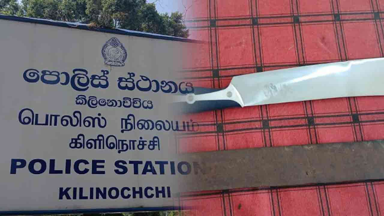 வாக்களிப்பு நிலையம் முன்பாக இரண்டு இளைஞர்கள் கைது