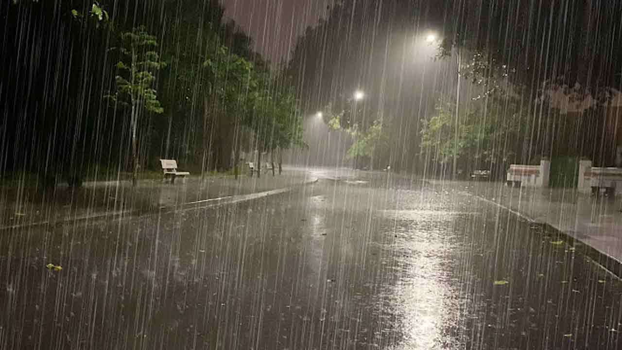 இன்றும் மழையுடனான வானிலை நிலவக்கூடும்