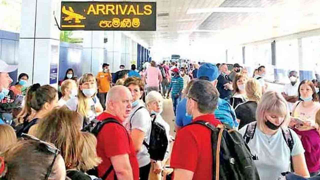 சுற்றுலாப் பயணிகளின் வருகை 9 லட்சத்தை கடந்தது