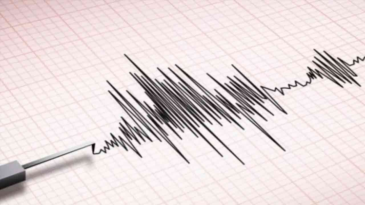 கிரீஸ் தீவில் சக்தி வாய்ந்த நிலநடுக்கம்!