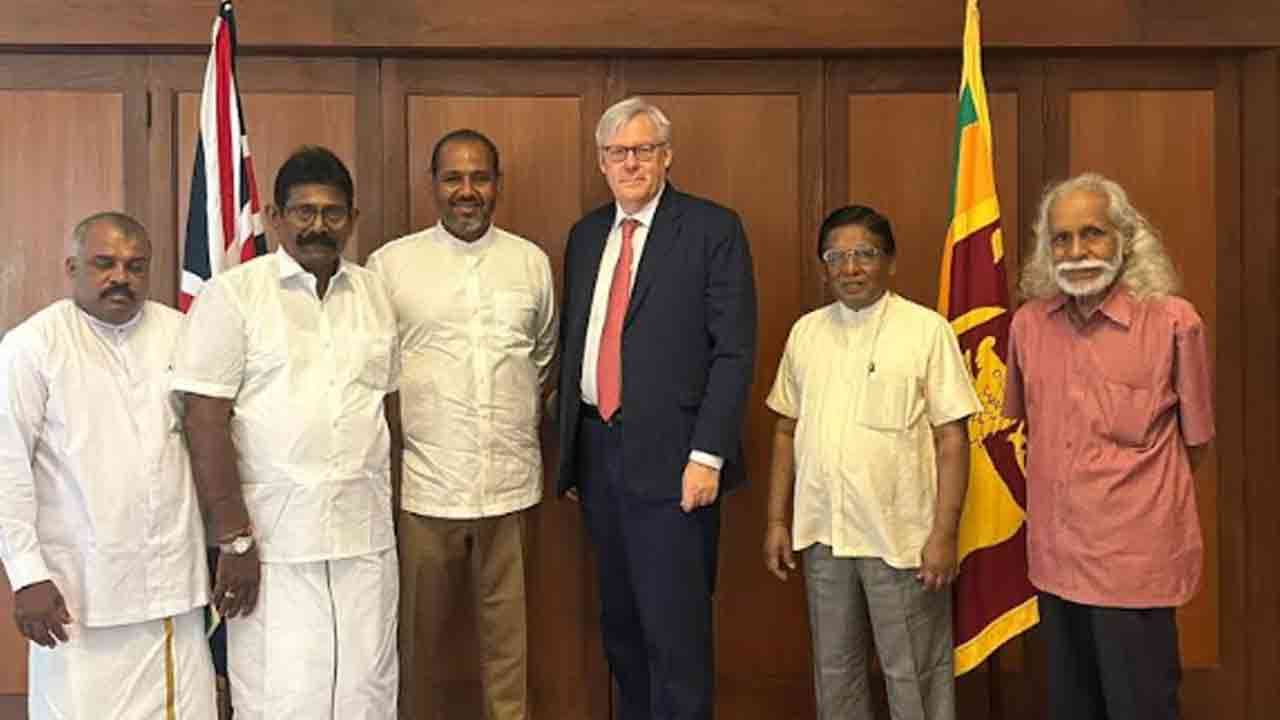 தமிழர்களுக்காக சர்வதேச சமூகம் தலையிட வேண்டும்  