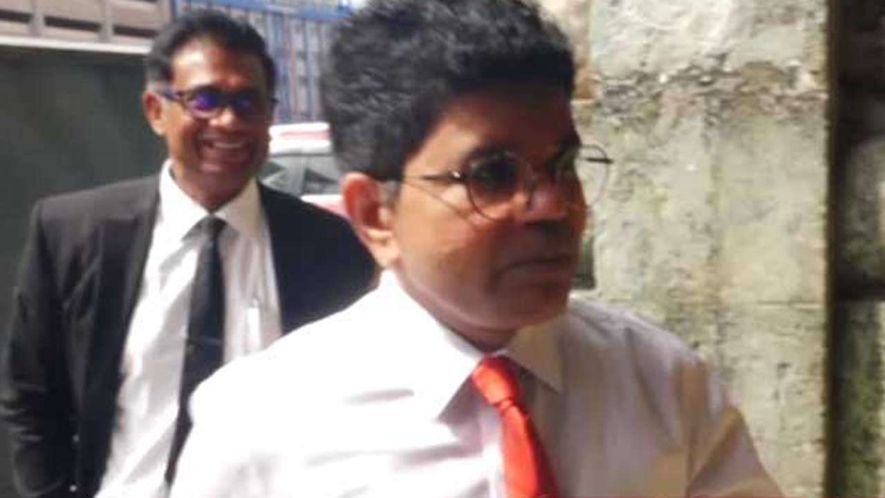 CIDயில் முன்னிலையானார் துசித ஹல்லொலுவ!