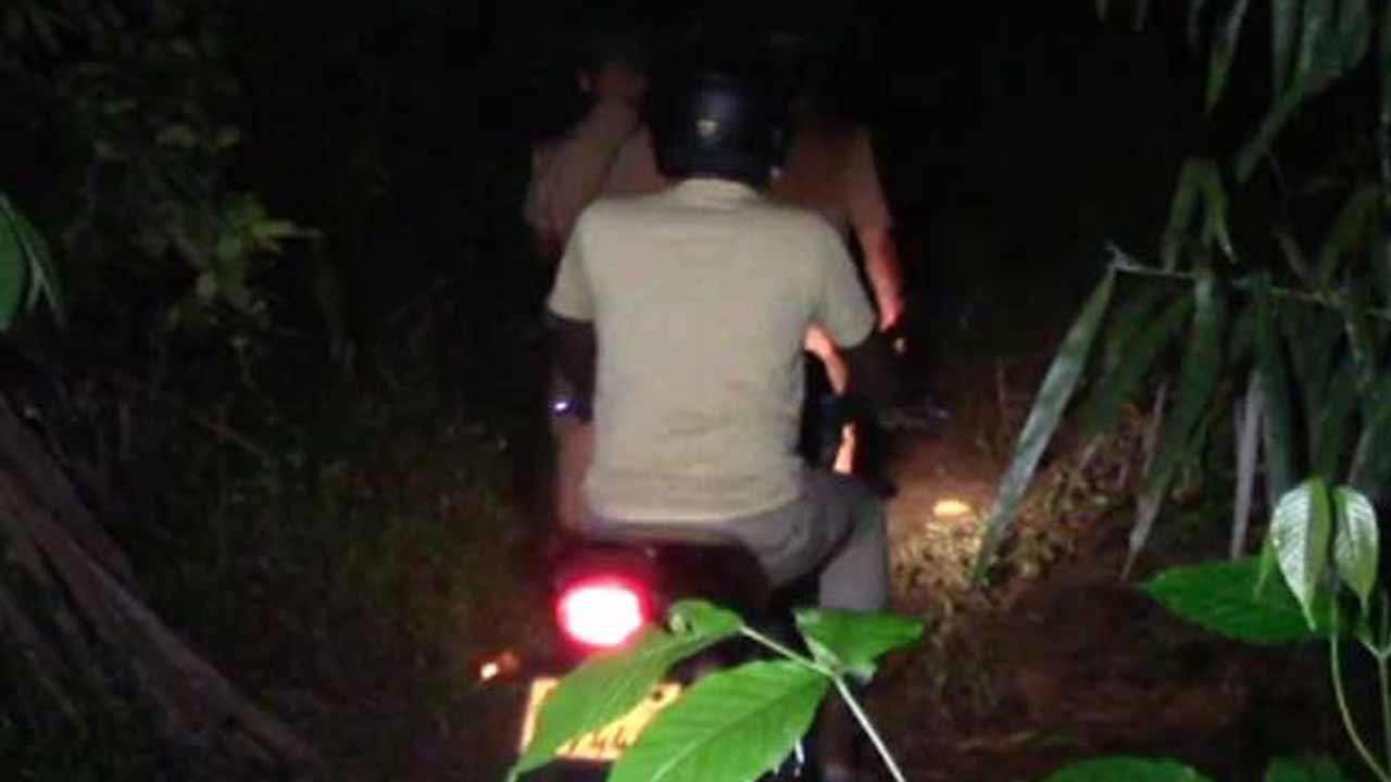 பொலிஸாரின் கடமைக்கு இடையூறு விளைவித்த மூவரை தேடி விசாரணை